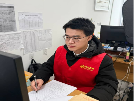 以專(zhuān)業(yè)為帆  在評(píng)標(biāo)一線(xiàn)破浪前行—記2025年第四季度“新進(jìn)之星”繆琪皓